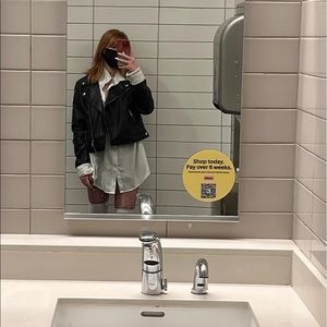 Meet your Posher, Serena